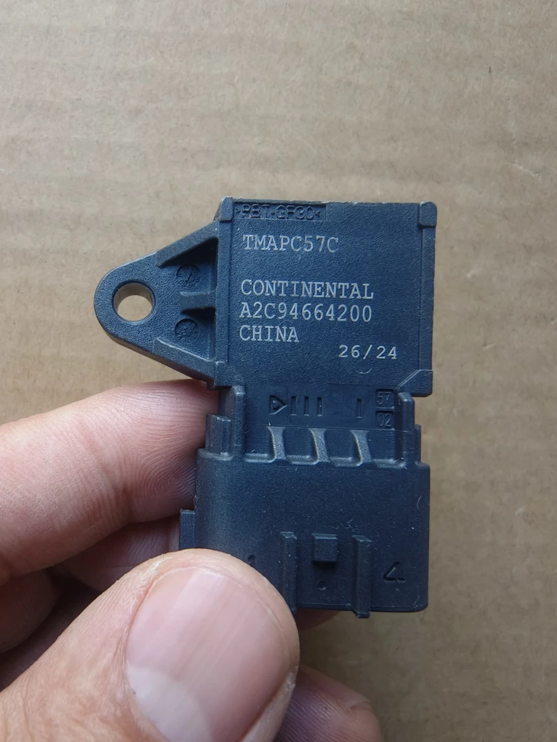 原厂进气压力传感器