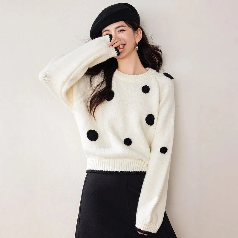 秋冬装2024年新款波点甜美套头毛衣气质小个子设计感短款冬季穿