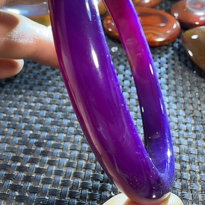 万***春玛瑙/玉髓未镶嵌颈饰