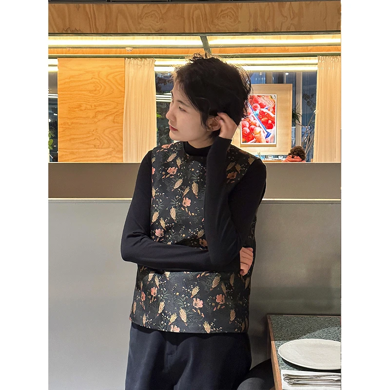 LANGQING 刺绣圆领马甲女款夏季新中式国风无袖马夹背心43282#