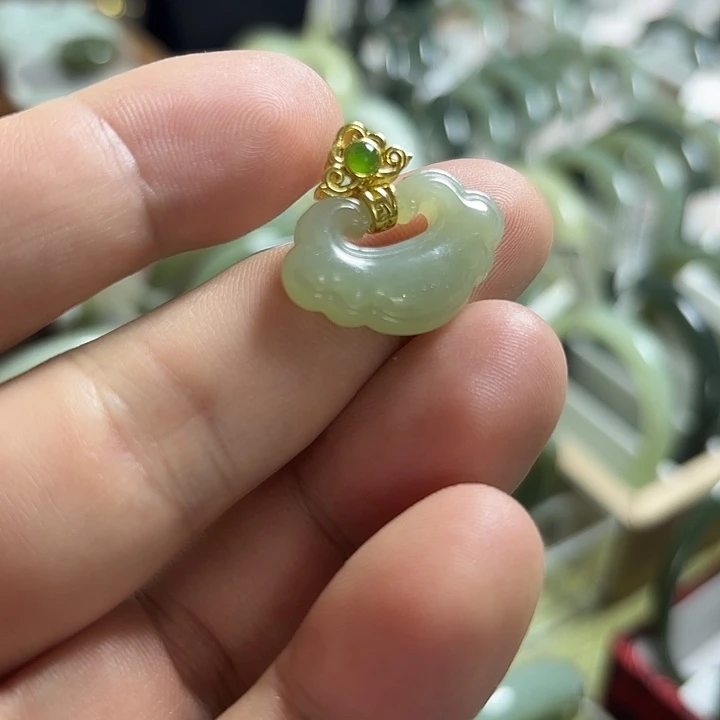 和田玉（糖玉）手镯未镶嵌