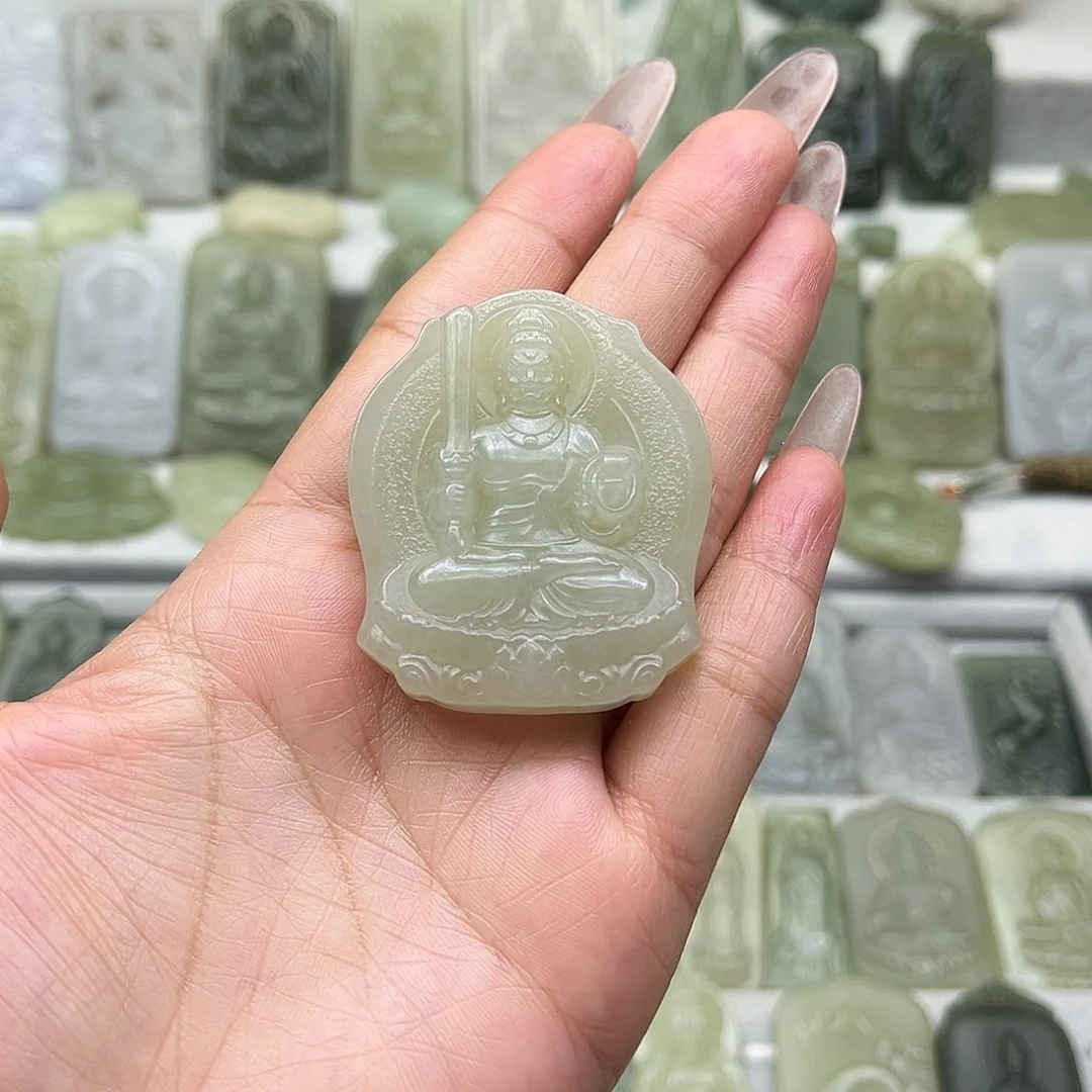 和田玉颈饰未镶嵌远*