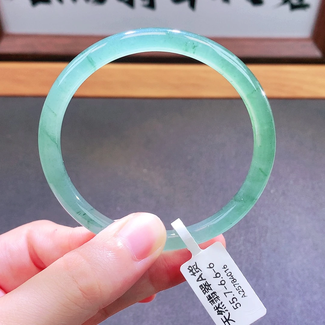 翡翠未镶嵌手镯天然翡翠