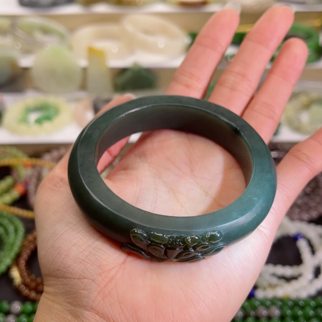 和田玉手链未镶嵌飘糖56➕