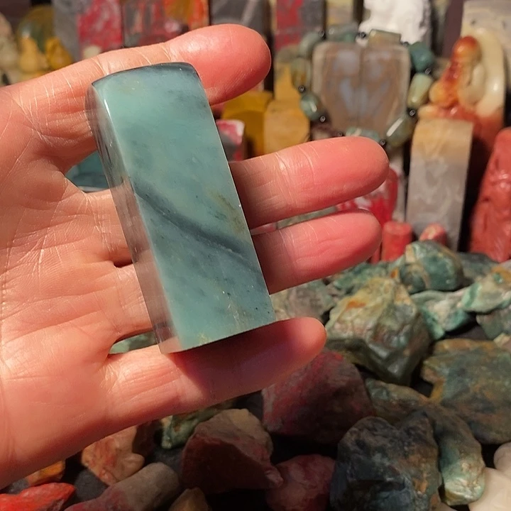 昌化鸡血石昌化绿