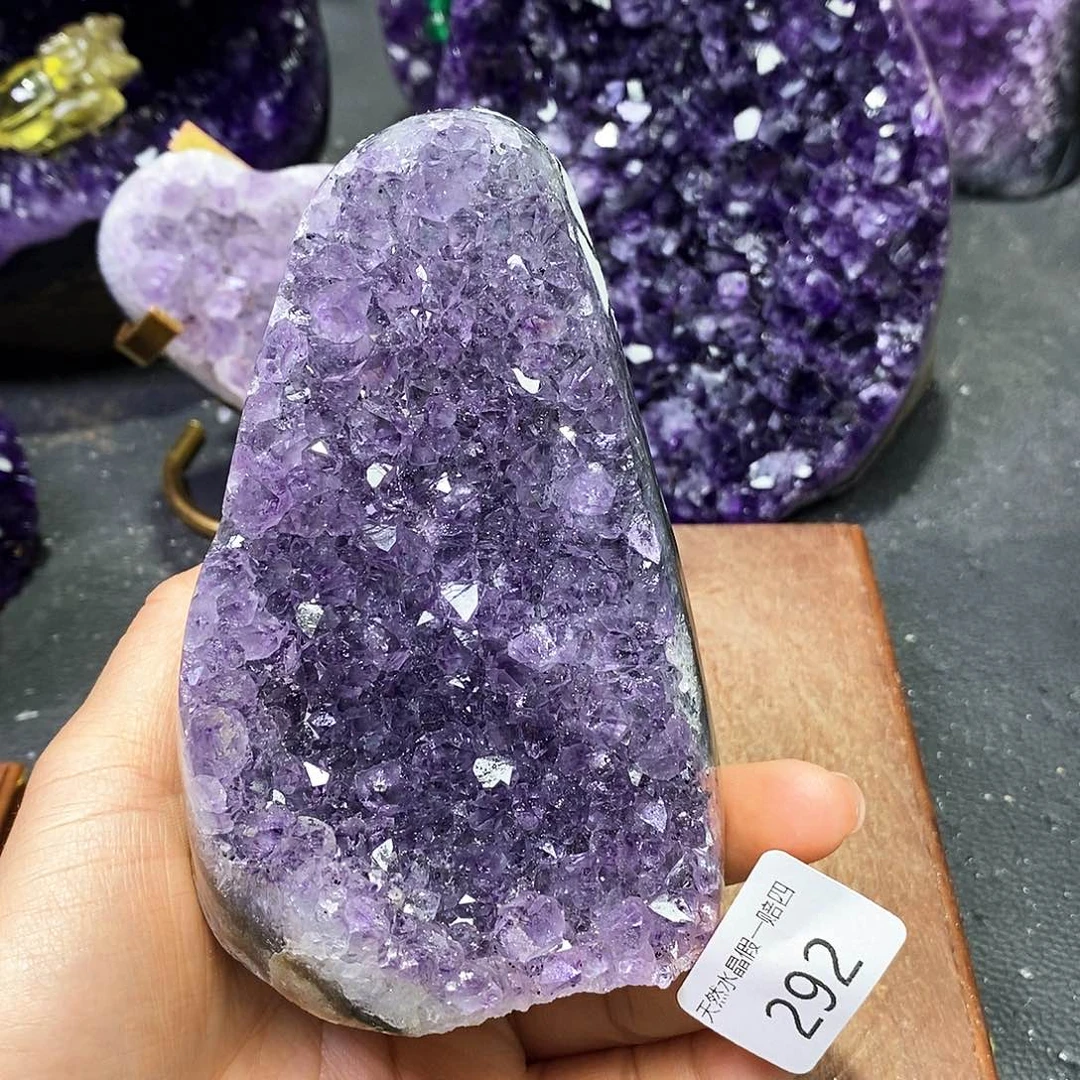 水晶大型摆件（非配饰）未镶嵌