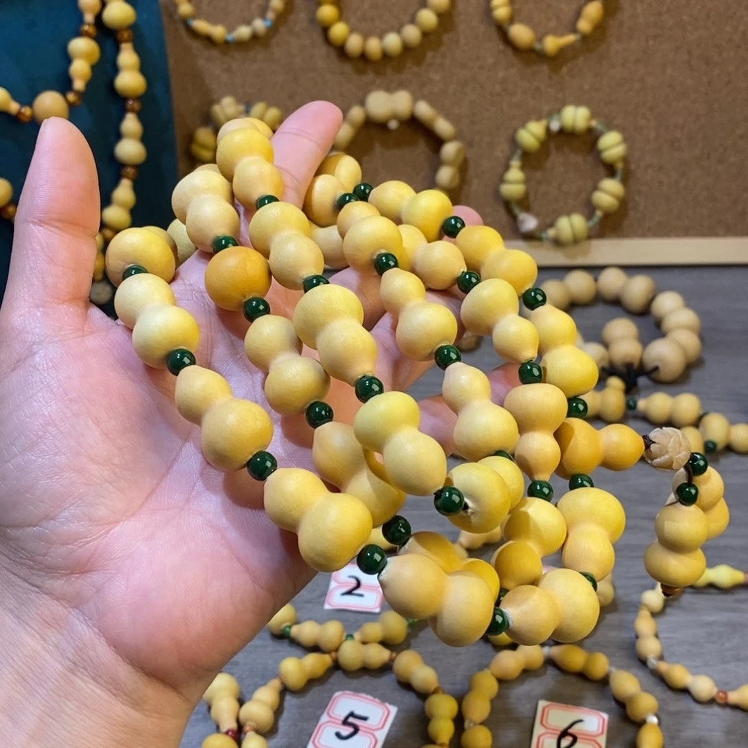 小****丘纯天然小葫芦脖挂款