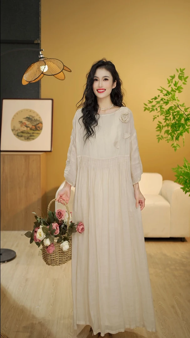 5289夏季新款文艺复古风琴褶收腰半袖连衣裙手工盘花飘逸大摆长裙