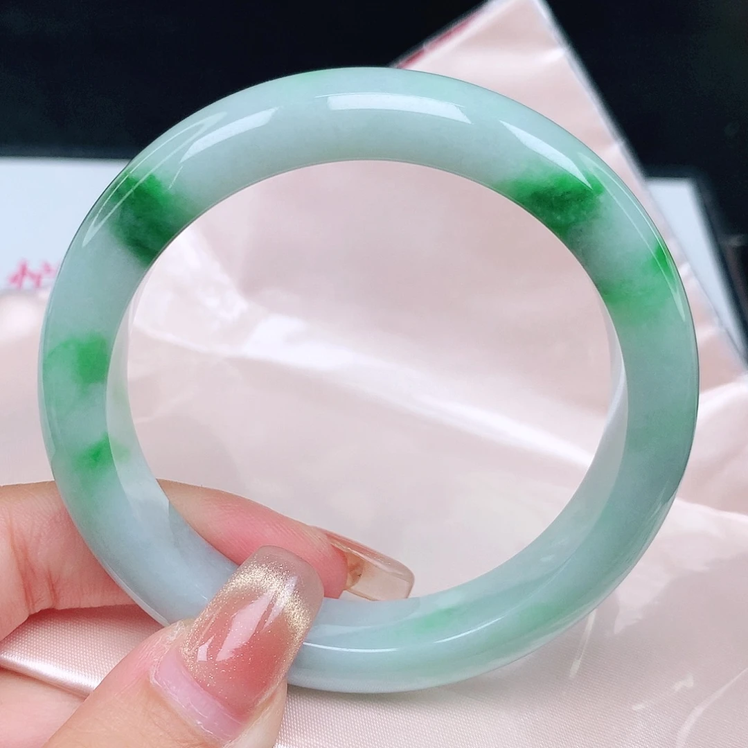 翡翠未镶嵌手镯6051正57