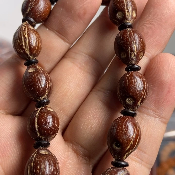 猴头核桃吊坠开****娃我们还不一定