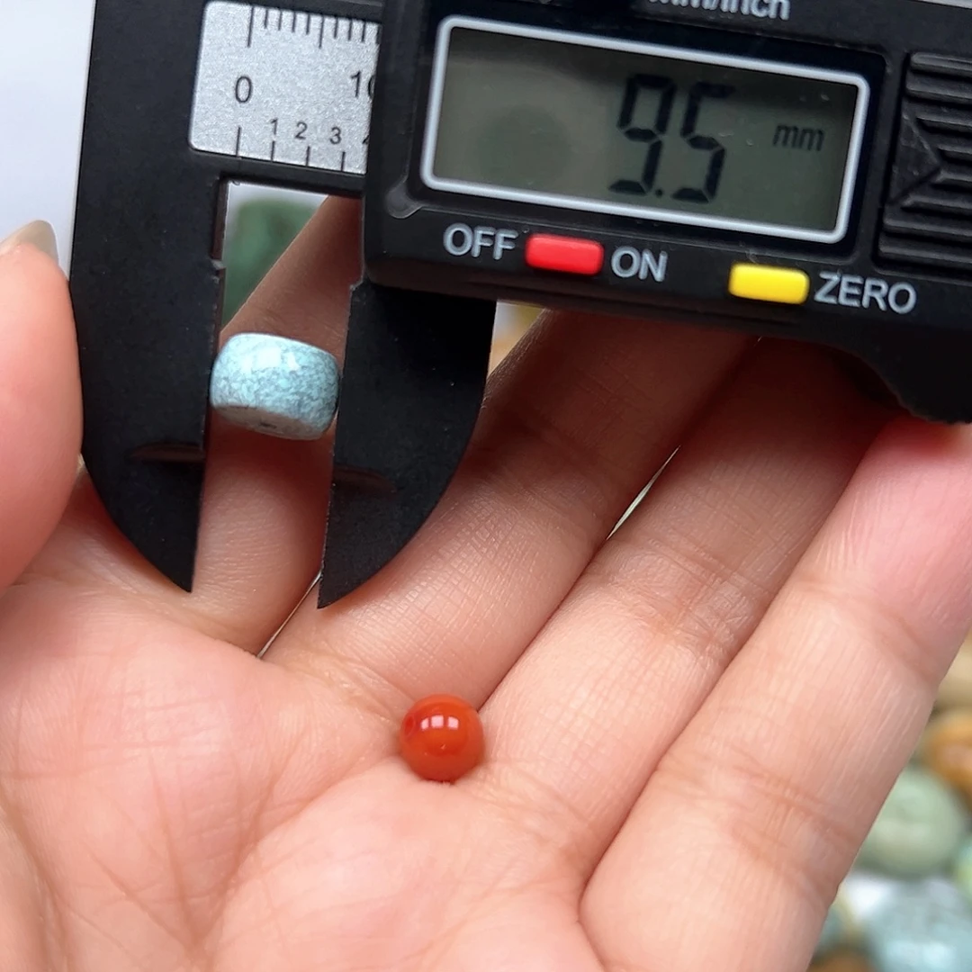 南红玛瑙未镶嵌珠宝奇石