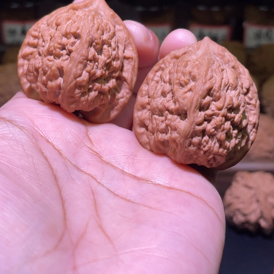 满***多把件文玩核桃蚂蚁沟