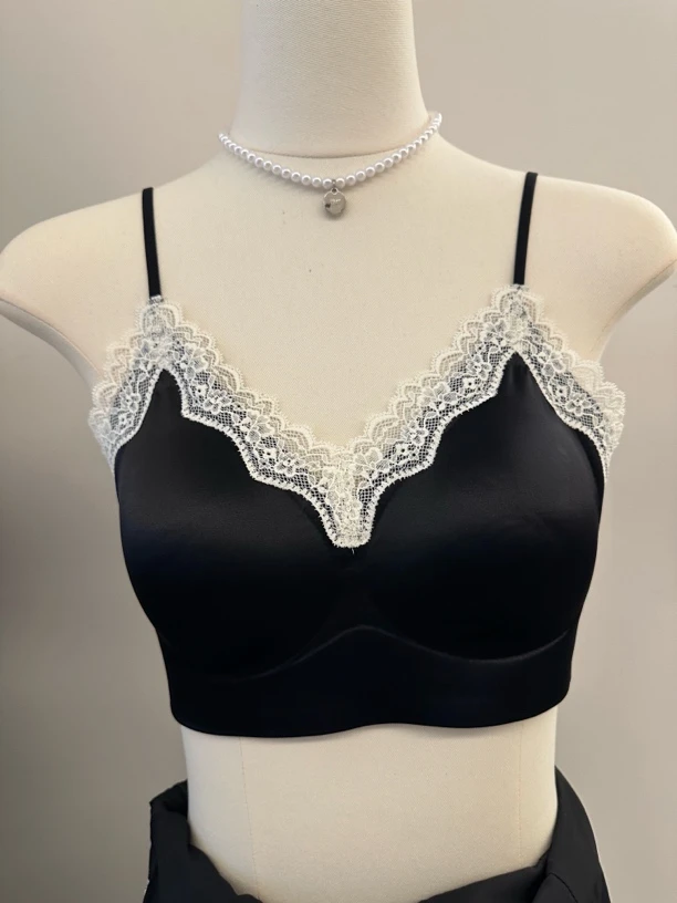 《定制款不退不换》法式蕾丝吊带裹胸性感美背细肩带125斤内穿内衣