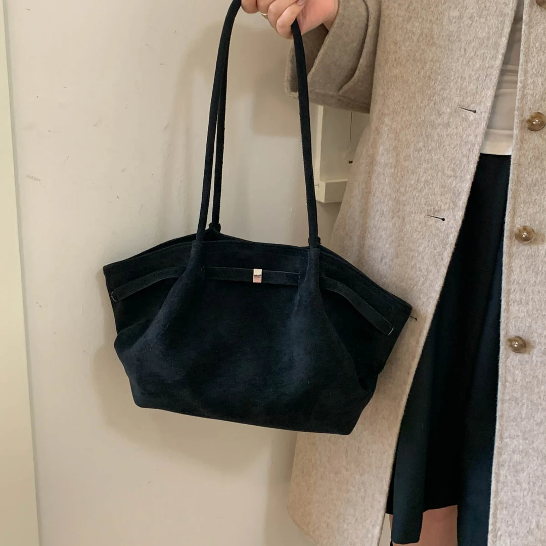 大容量包包女2025新款秋冬复古绒面单肩包通勤托特包磨砂软皮女包