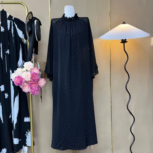 【222】木耳边半高领烫钻拼接连衣裙轻奢时尚