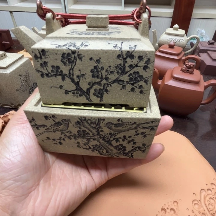 茶壶紫砂石*斋芝麻段150cv