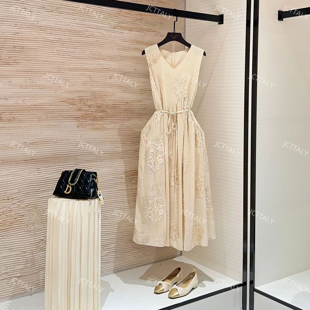 【轩轩】度假风夏季新款短袖显瘦国风系减龄碎花连衣裙宽松W-A140