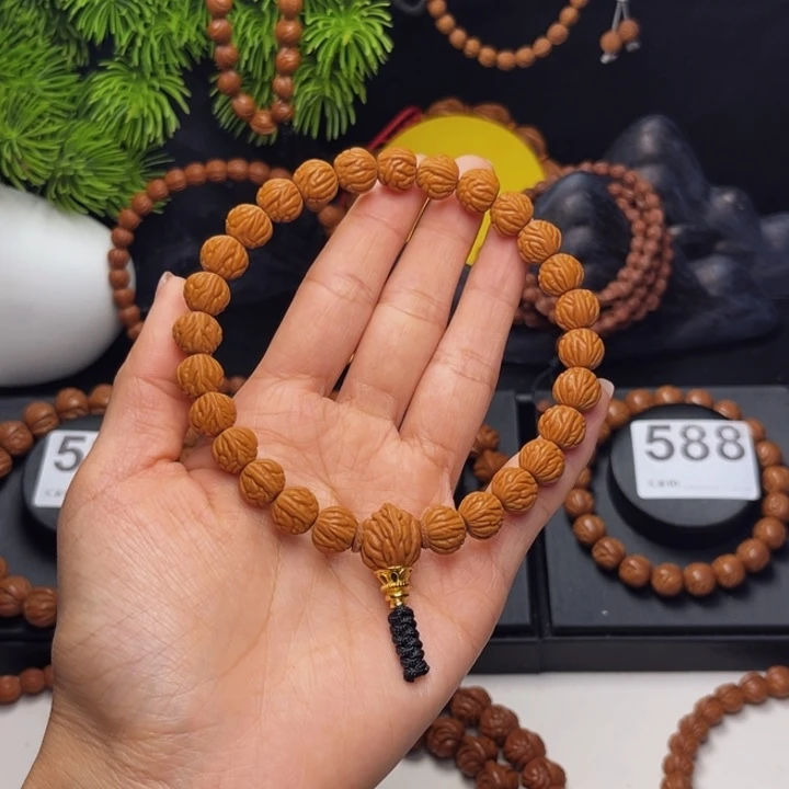 山***人桃核吊坠龙纹桃核小金豆10