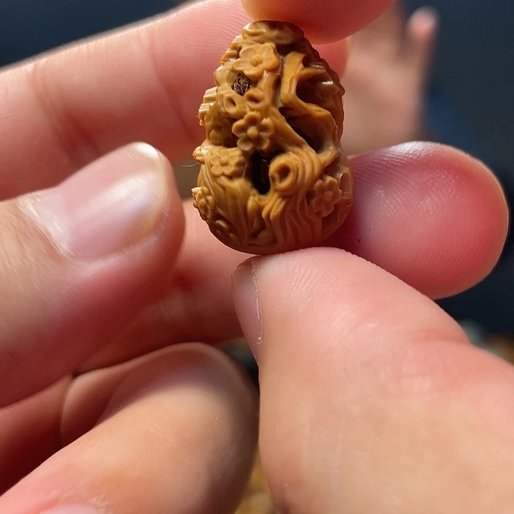 橄榄核吊坠橄榄核