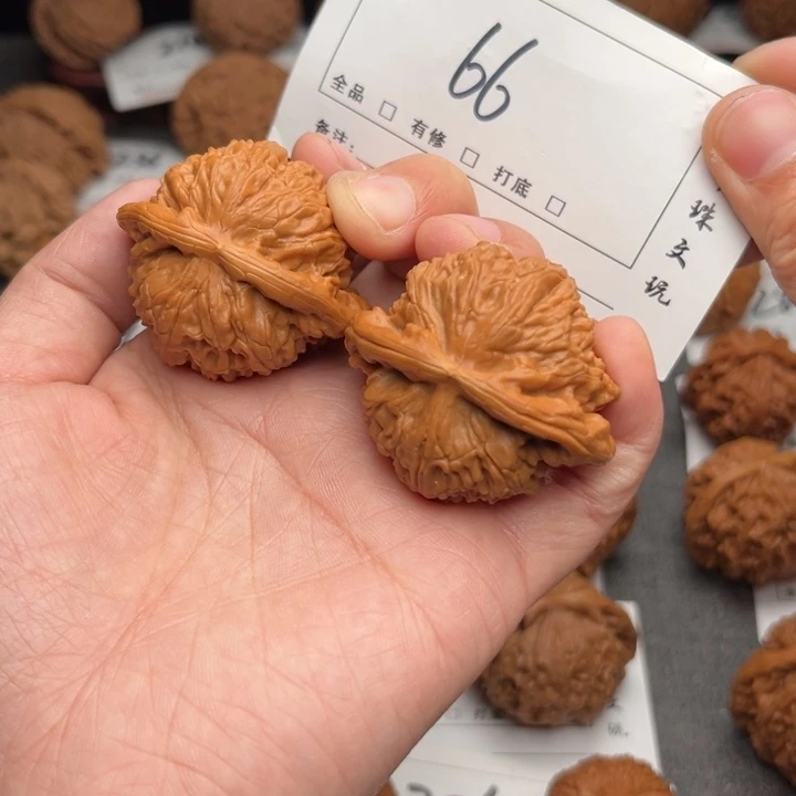 吊坠文玩核桃42白狮子66