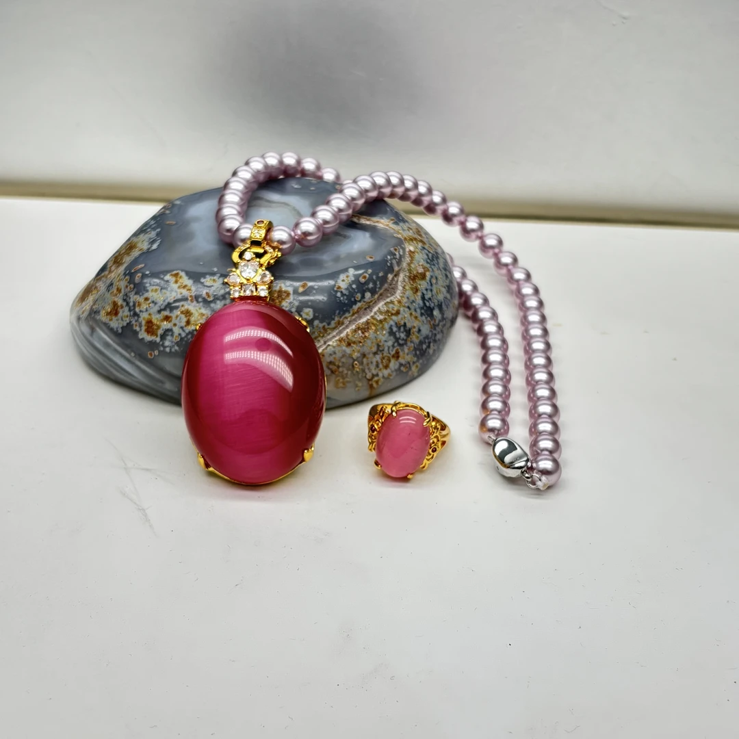 骥 D0001粉色猫眼一套多样性发一