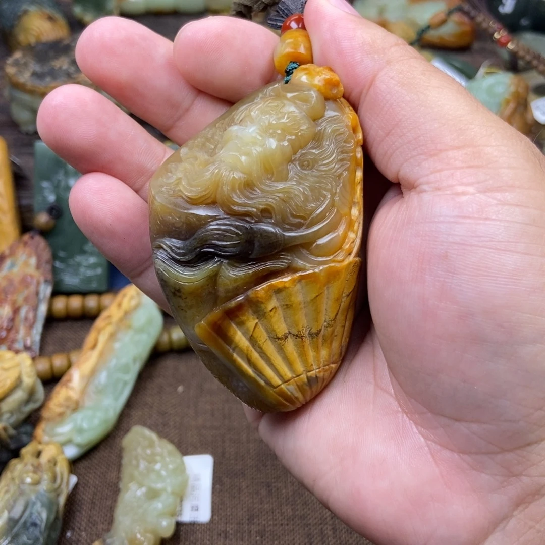 设***n未镶嵌岫岩河磨玉（透闪石质玉）珠宝奇石