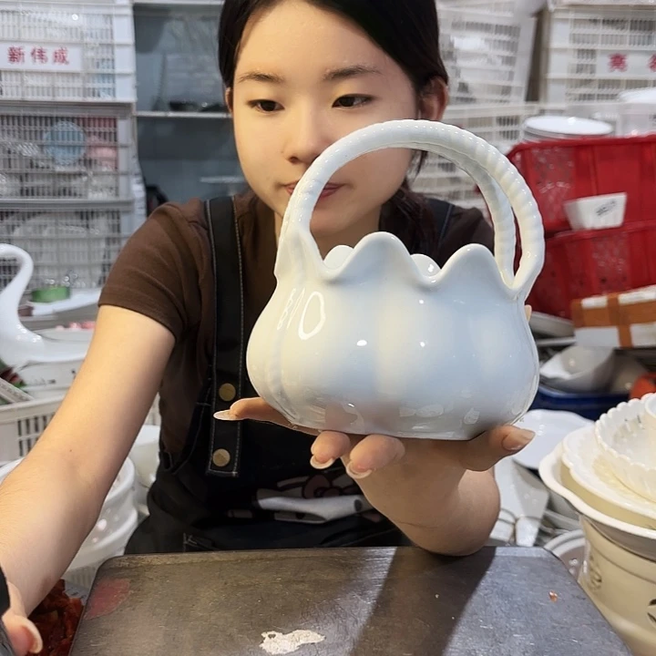 盘微瑕产品介意勿拍……一个