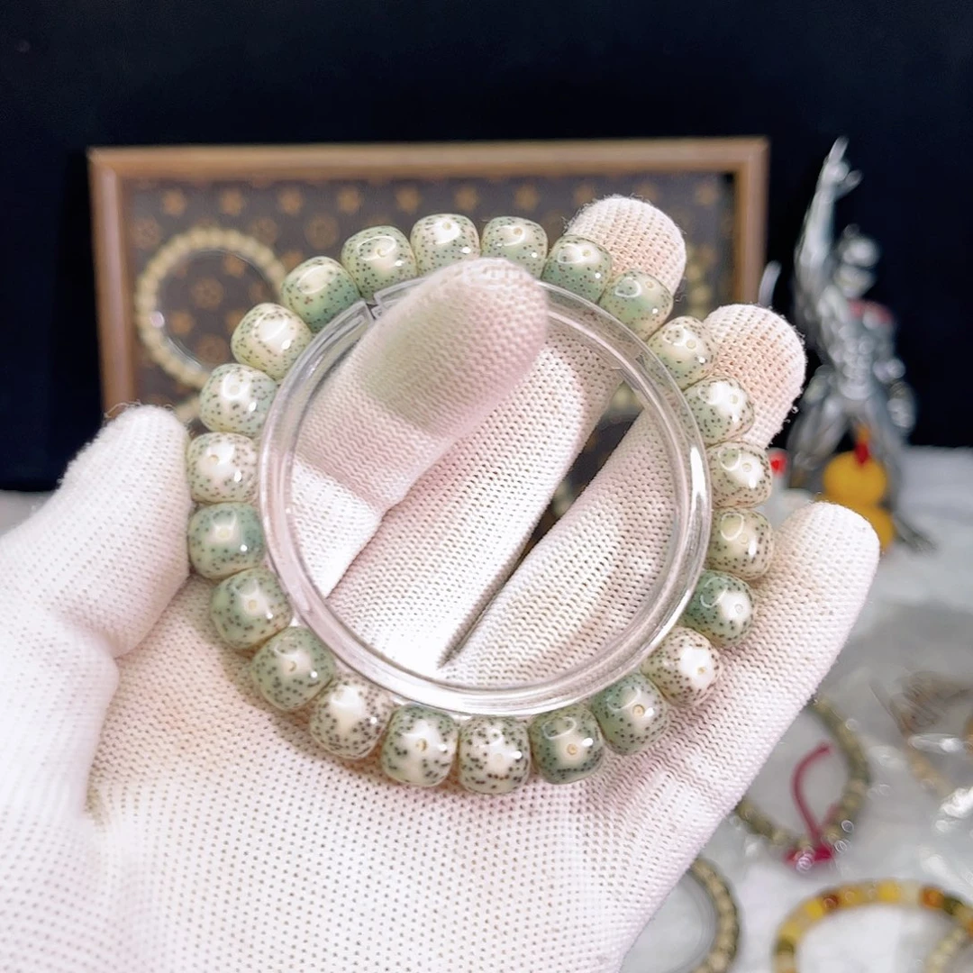 手串星月菩提424 号.  星月菩提.  一物一图.