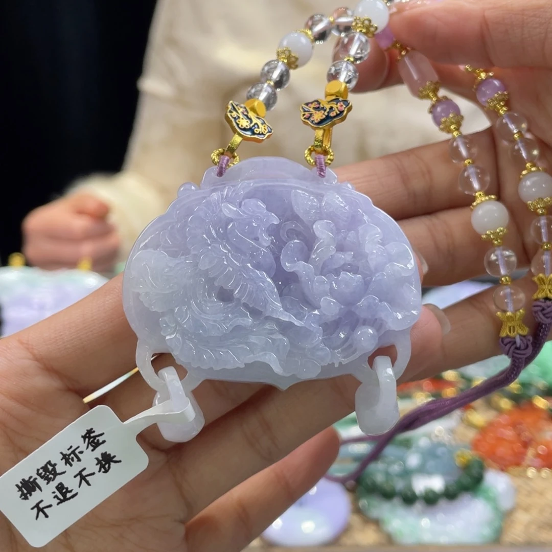 翡翠颈饰未镶嵌代编织