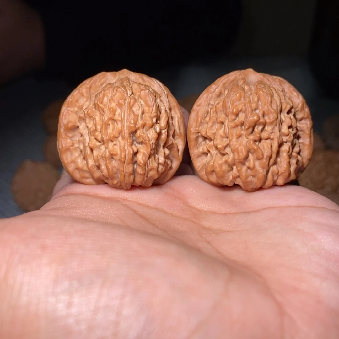 吊坠桃核37尺山地楼