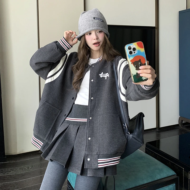 灰色羽绒棒球服套装2024新款女装秋冬一整套ootd穿搭裙子两件套