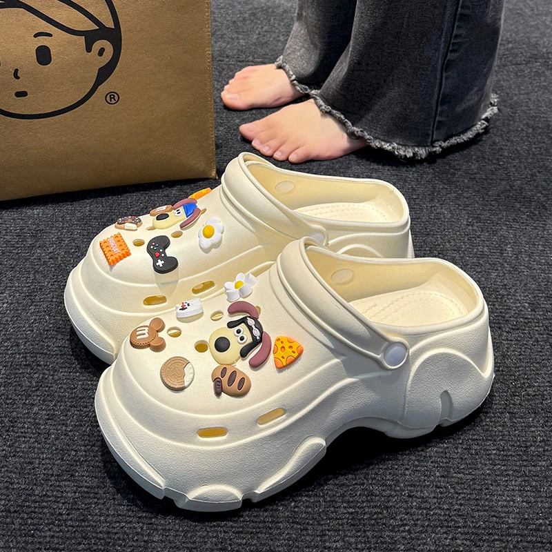 外穿洞洞鞋女夏2025新款厚底增高踩屎感EVA海边沙滩鞋