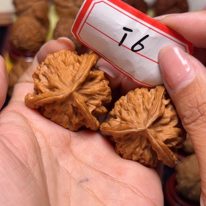 文玩核桃吊坠38秦闷奔6