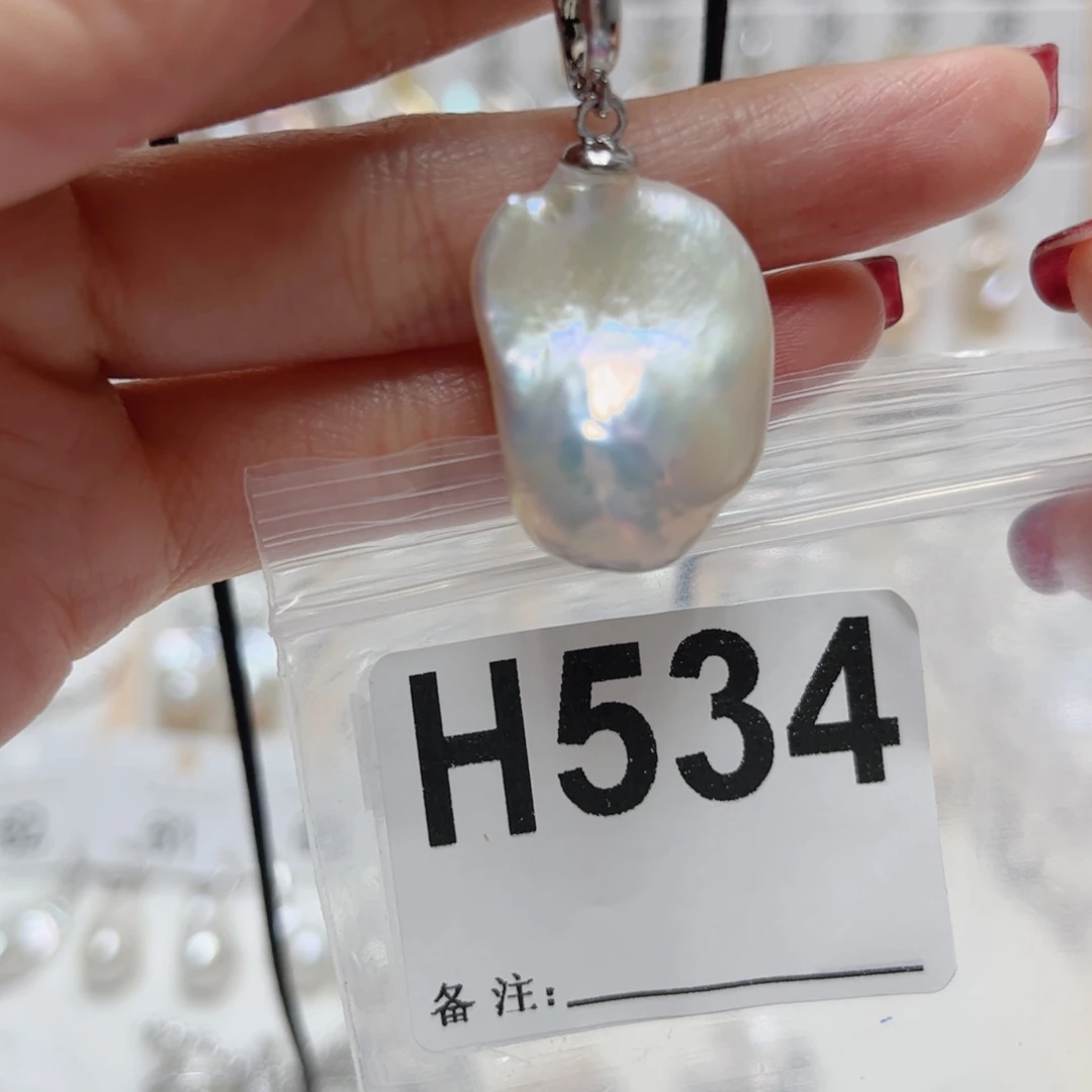 颈饰未镶嵌淡水珍珠