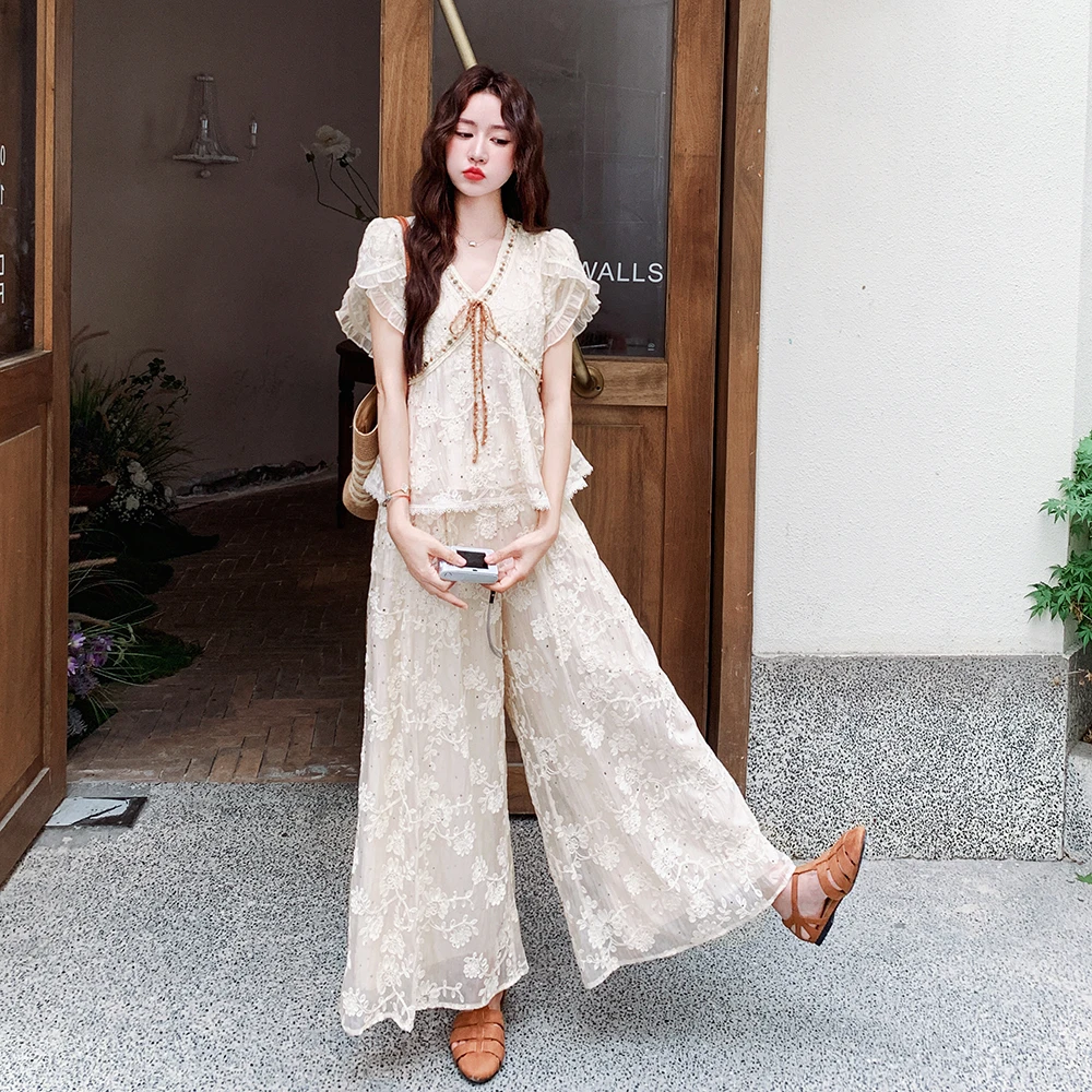 法式气质重工刺绣蕾丝上衣阔腿裤两件套夏新款时尚洋气套装裤裙女