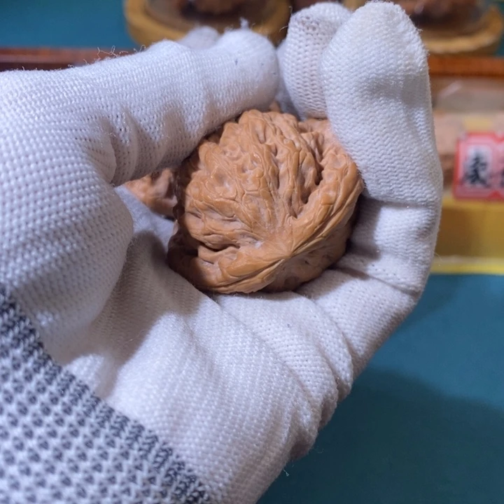 文玩核桃吊坠飞****?金公子