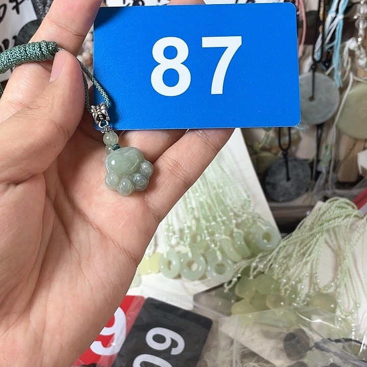 蛇纹石玉合金颈饰