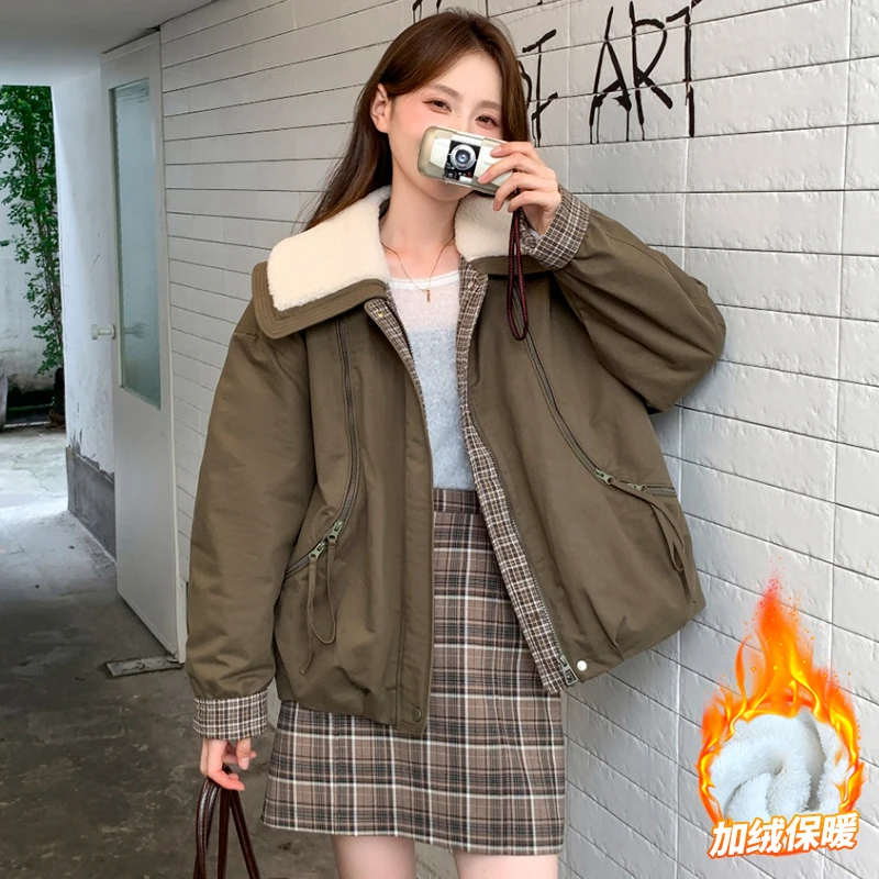 羊羔毛大翻领派克服女减龄冬季新款加厚保暖时尚棉服小个子外套女
