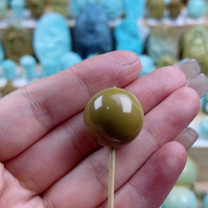 绿松石未镶嵌珠宝奇石18.9mm