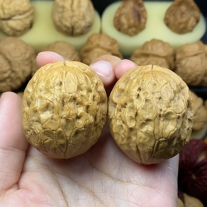 吊坠桃核金龟玉甲41尺