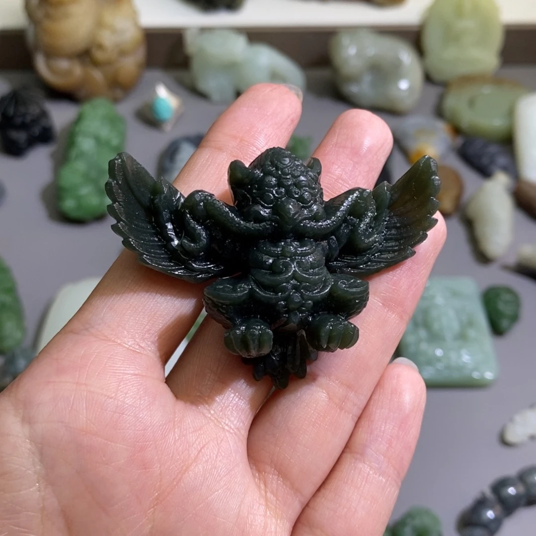 和田玉颈饰未镶嵌定制