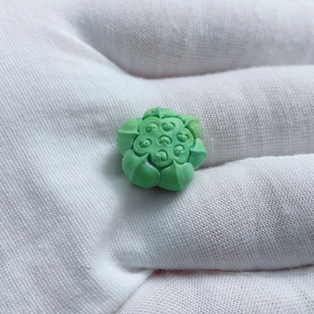 未镶嵌绿松石珠宝奇石