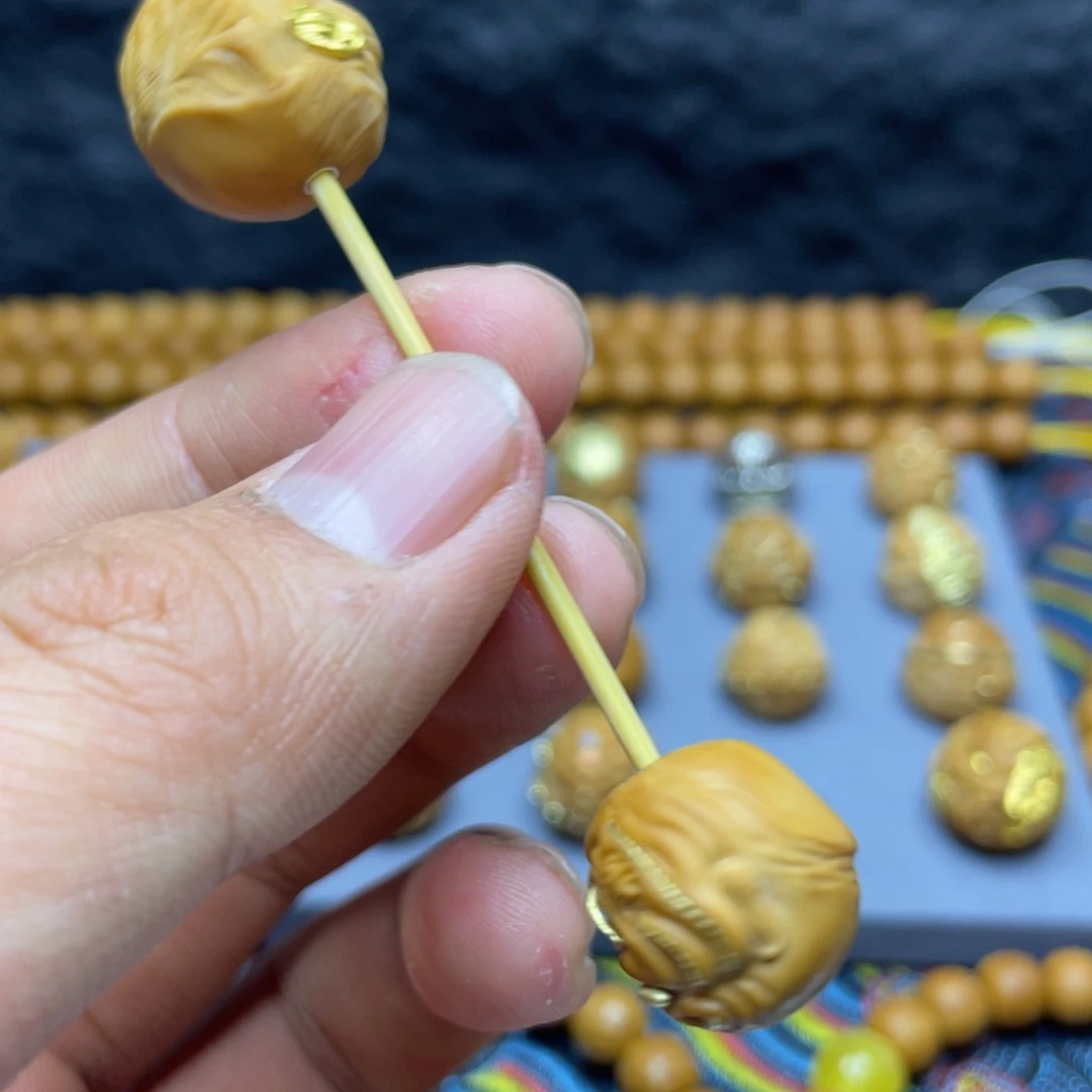 @***哥威震天 虎僧 一个24一个铜