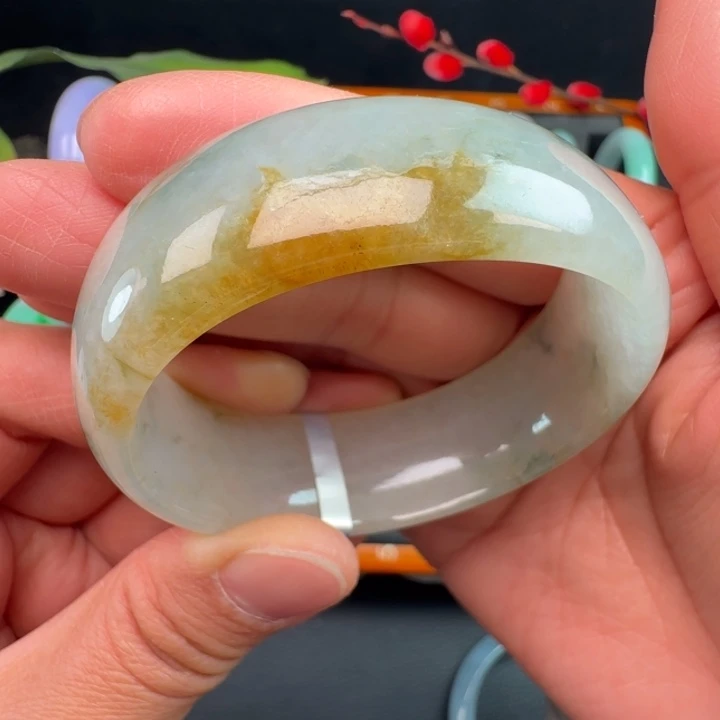 翡翠未镶嵌手镯缅甸翡翠