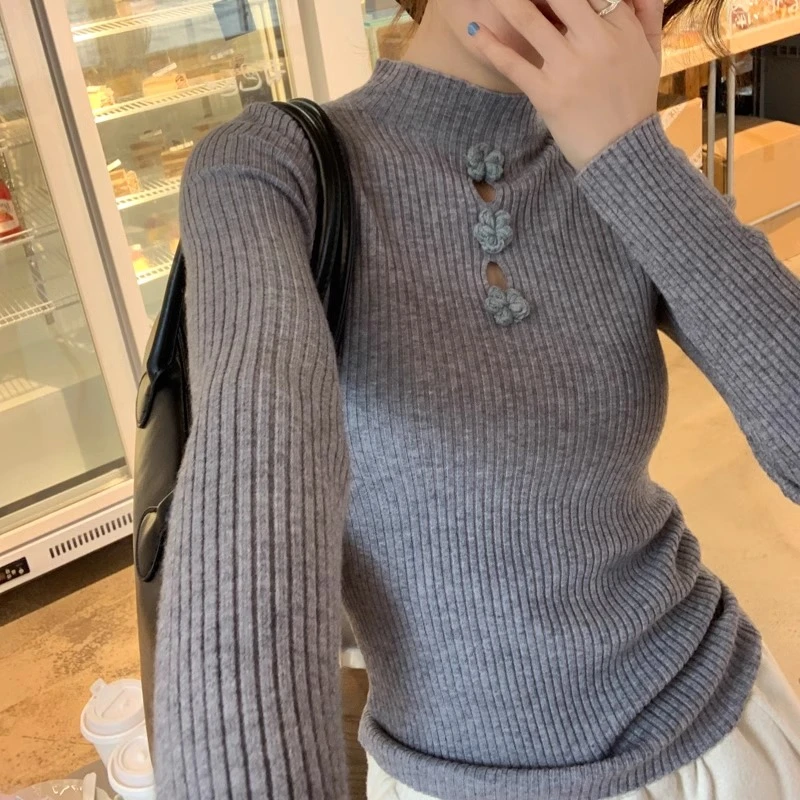 灰色半高领针织打底衫女秋冬2025新款修身显瘦毛衣内搭设计感上衣