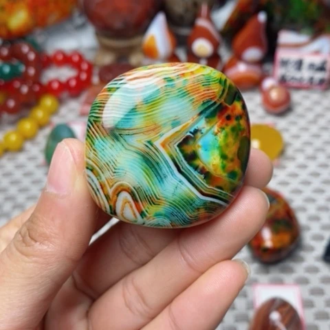 未镶嵌玛瑙/玉髓珠宝奇石山***烽