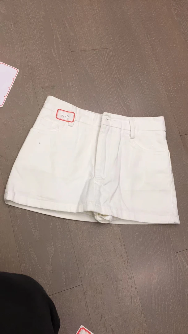 PP福利白短裤pc0117