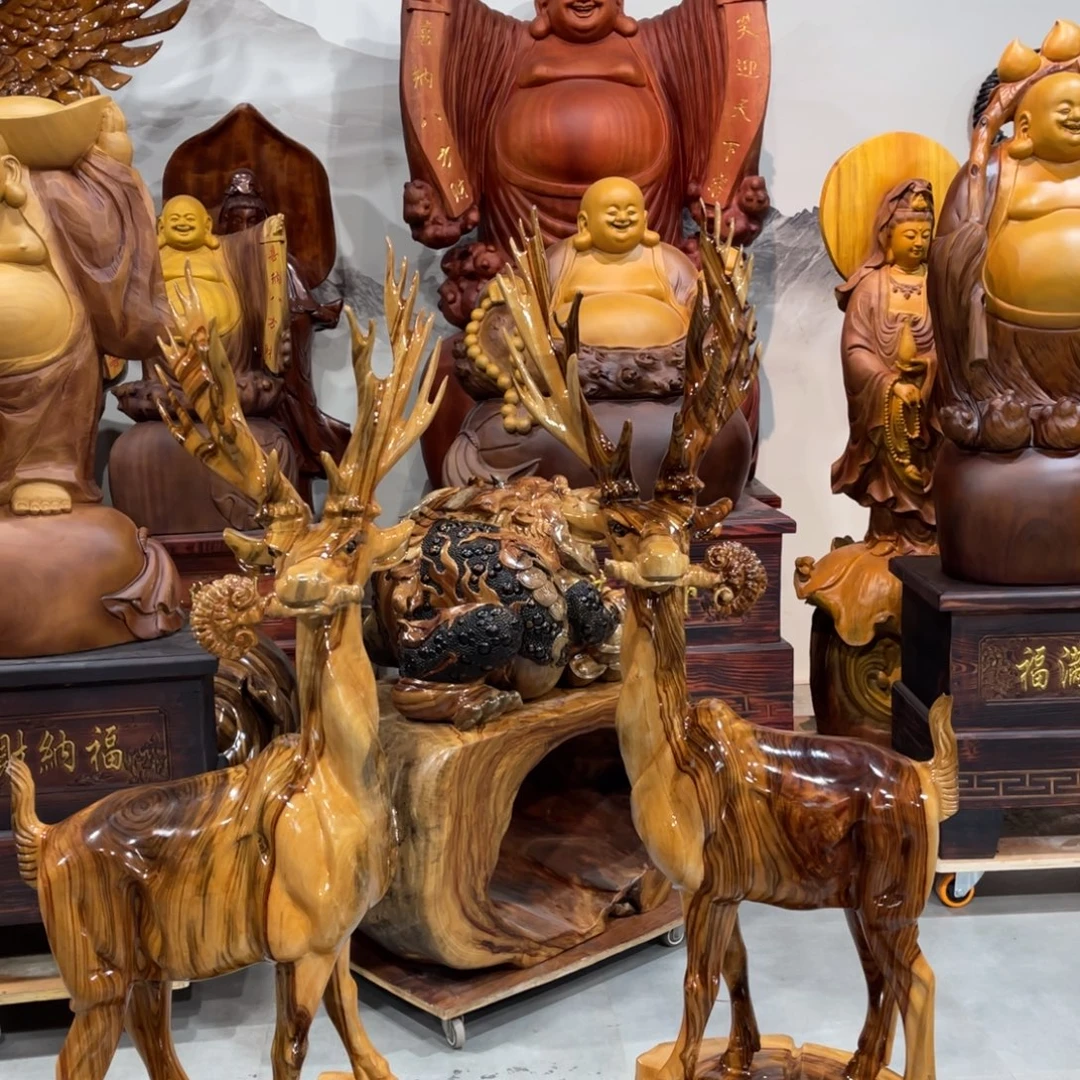 犟***鹅香樟木香樟木手工雕刻一对鹿