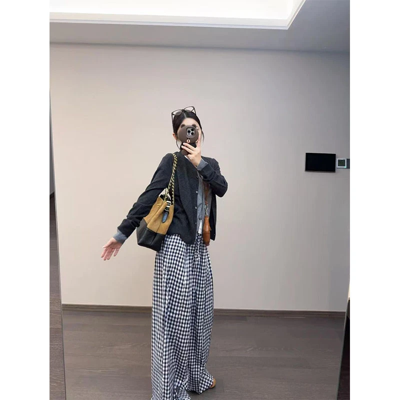 秋季小众设计感慵懒风修身显瘦宽松开衫上衣休闲简约格纹长裤套装