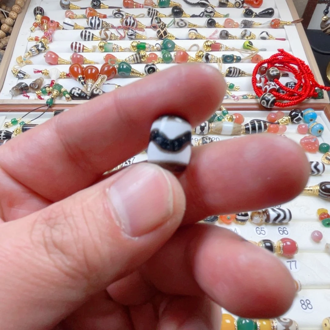 用***6玛瑙/玉髓未镶嵌单颗